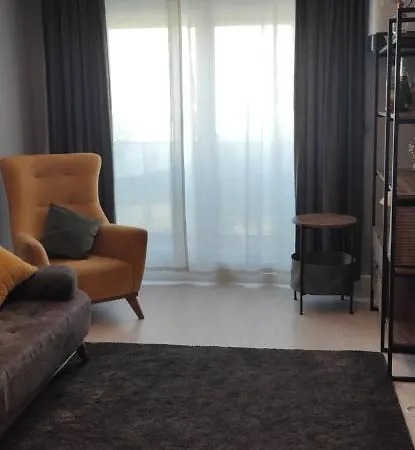 Konyaalti Denize Yakin Antalya